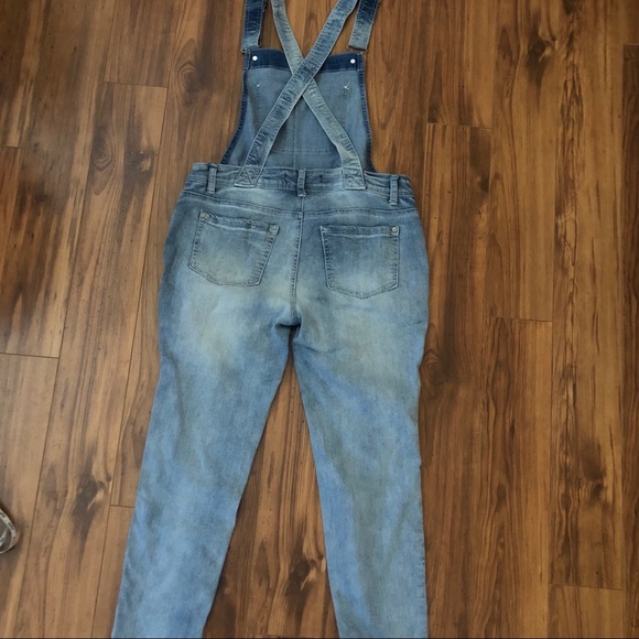Wallflower distressed jean bib overalls size L - Picture 8 of 11